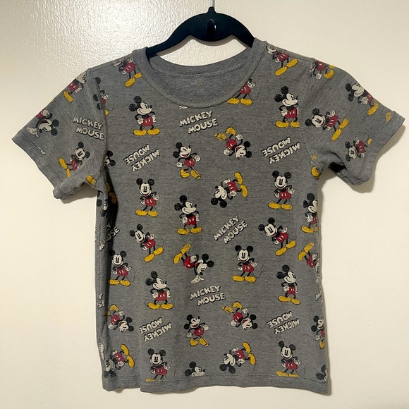 Disney Other - Mickey Mouse top by Disney